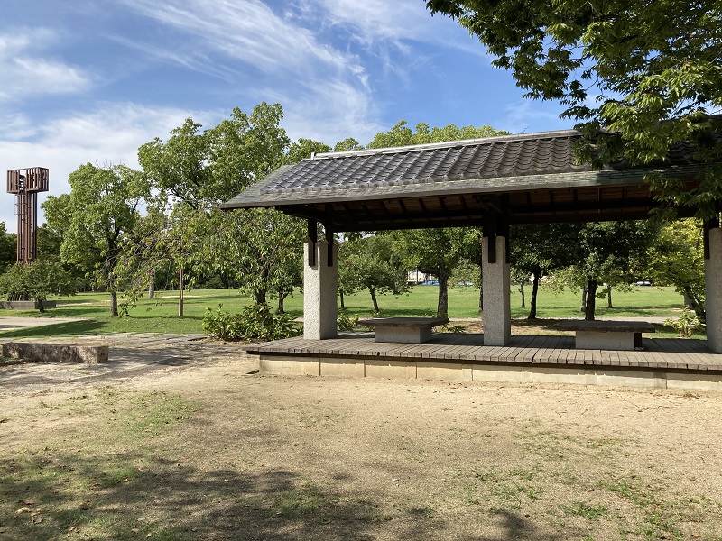 ステージのある公園