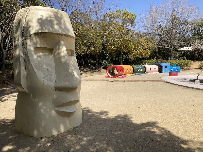 日岡山公園の遊具
